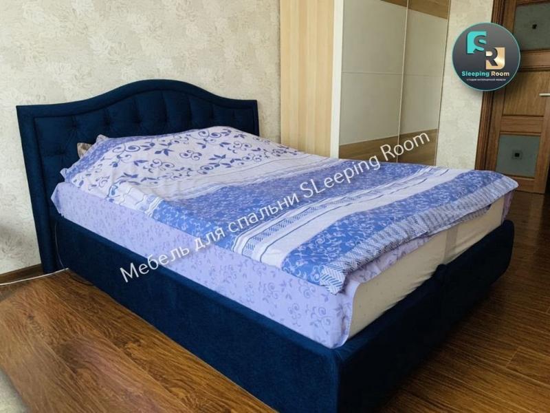 Двуспальные кровати: размеры, формы, стили